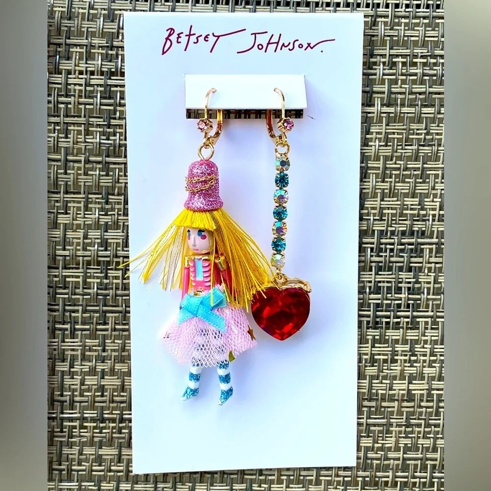 Betsey Johnson Red and Green Heart Charm Jewelry